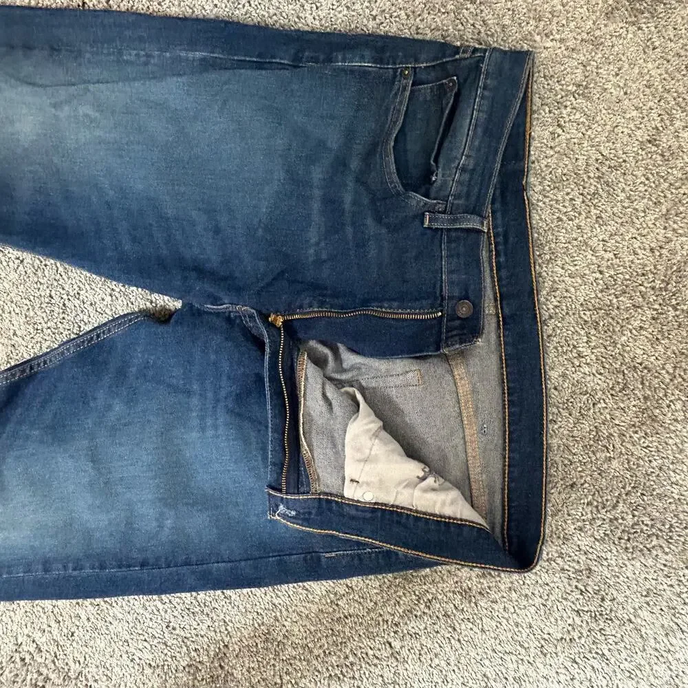 Levi's 505 Size 38 / 30 Zipper FLY